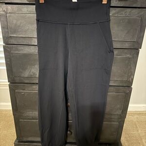 Lululemon Align High-Rise Cropped Jogger, Black, Size 4
